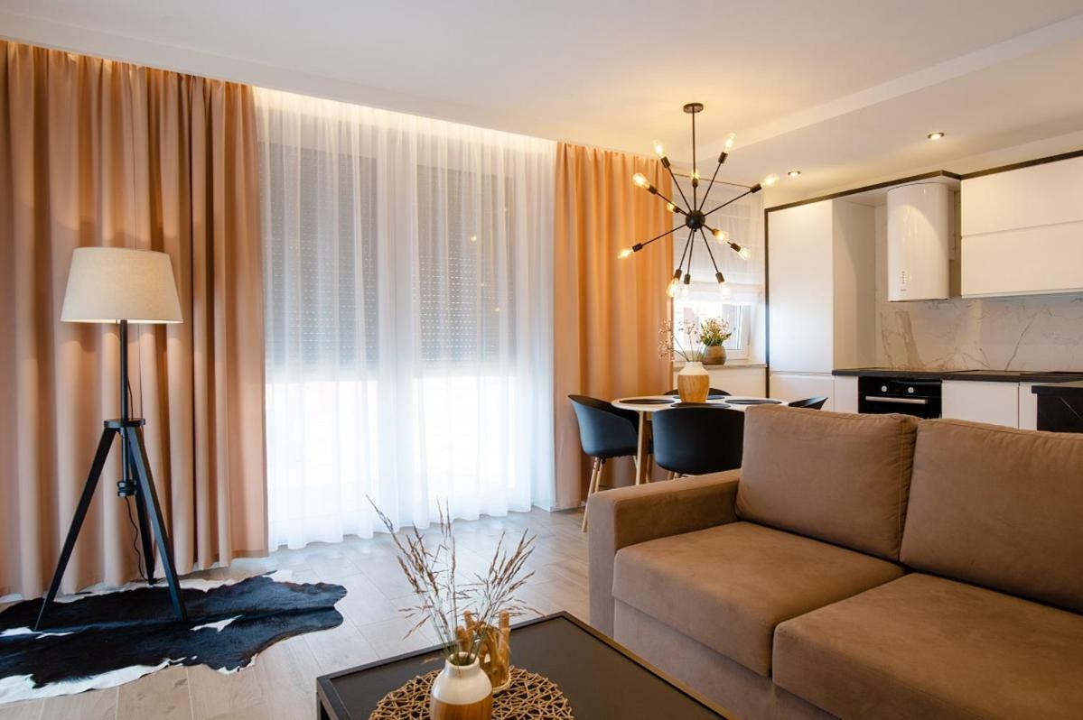 רבאל Apartament Przy Plazy / Klifowa מראה חיצוני תמונה